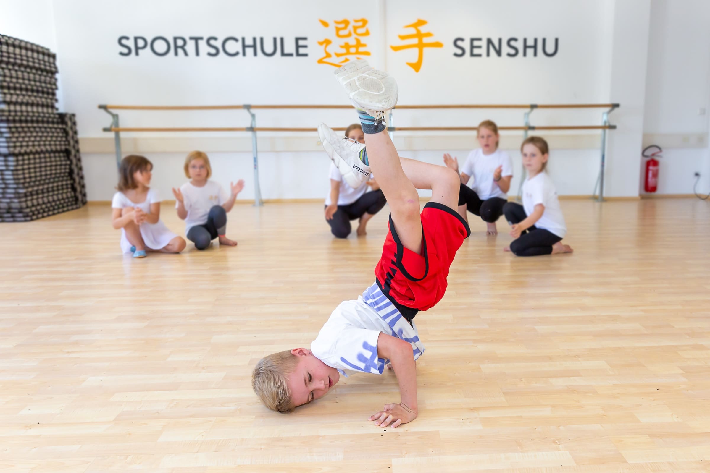 Kinder beim Judo-Training in der Sportschule Senshu – Schulstart 2026